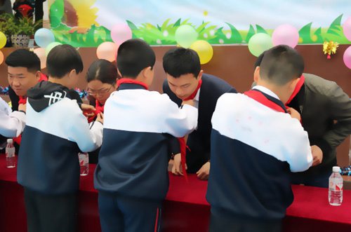 ƽ�΅^(q��)�؄e����У�@