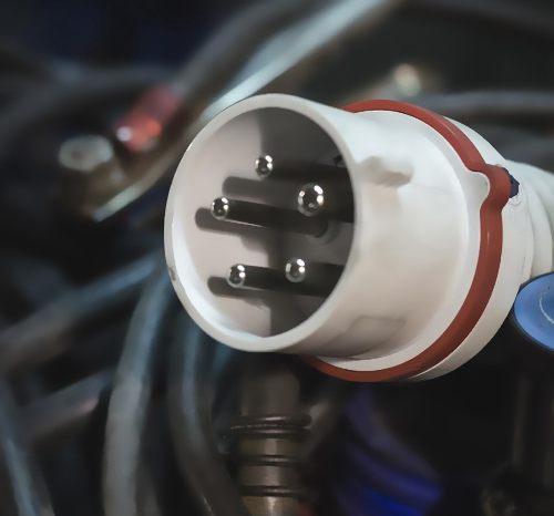 XLPE (交聯聚乙烯)高壓直流電纜